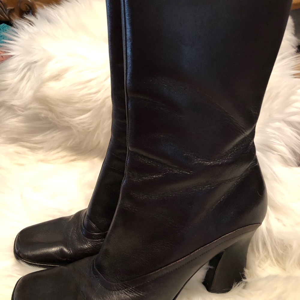 💯 Authentic Prada Boots Calf Height Boots